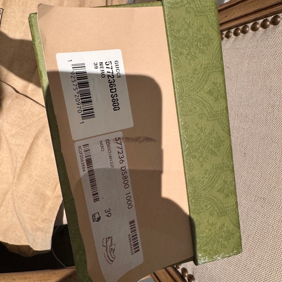 Gucci Cordovan Lux lug sole women’s Loafers. Dust bags and original box. - Picture 7 of 7